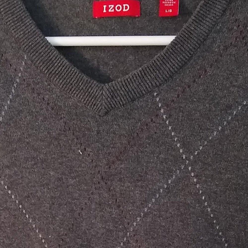 Gray Argyle Sweater by Izod (L)